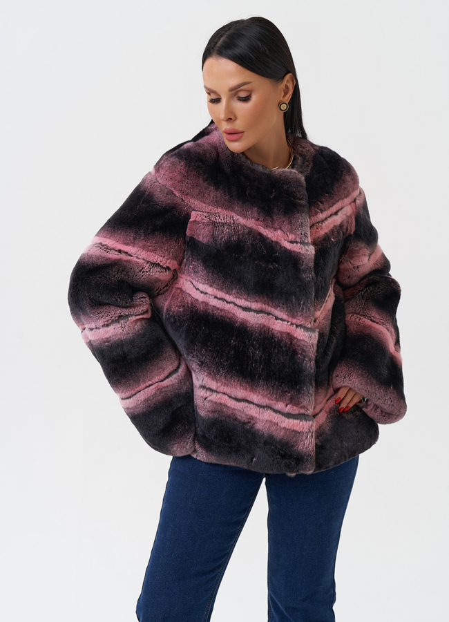 Короткая шуба из меха кролика модель № 28899 универмаг малина