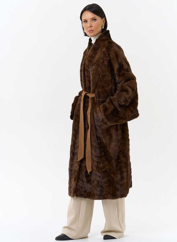 Шуба из меха норки с поясом