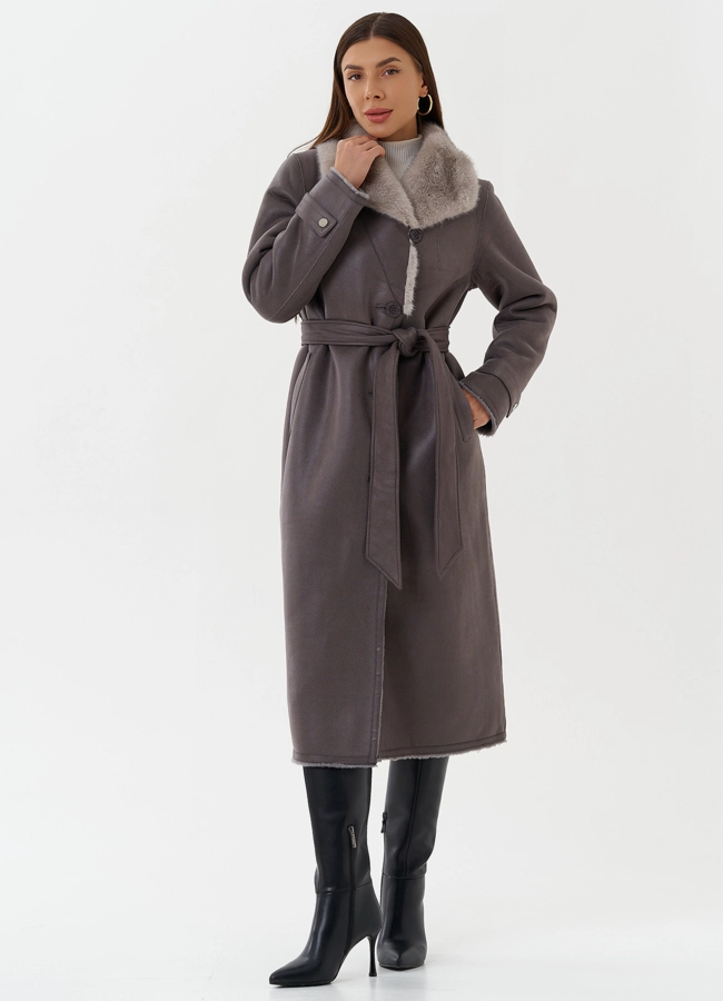 Длинная дубленка из эко кожи с воротником шаль модель № 27782 меха малина