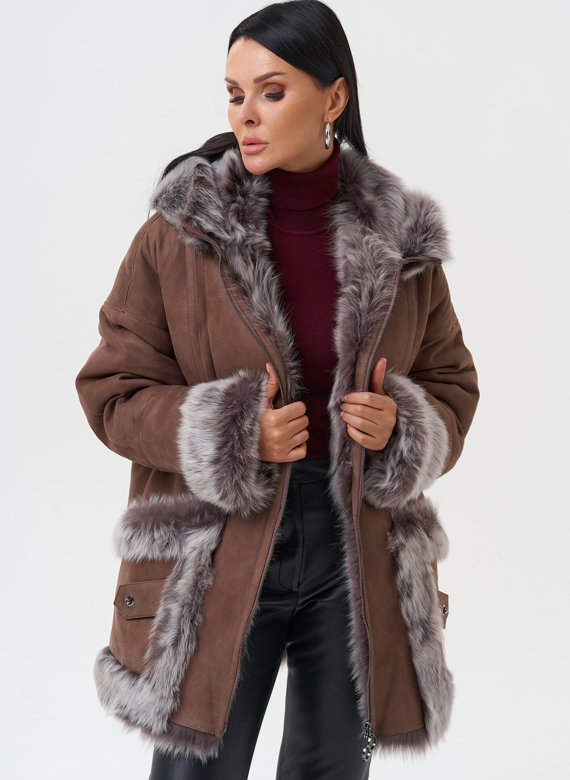 Натуральная дубленка с капюшоном