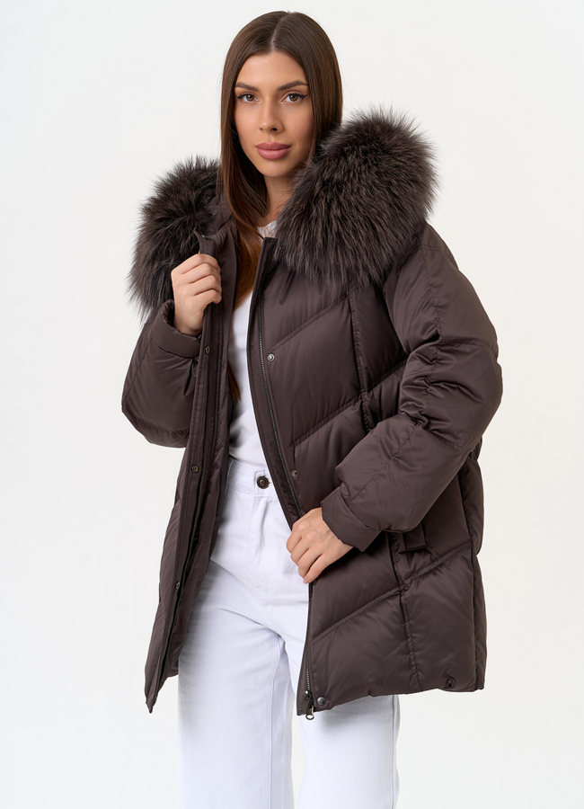 Женский пуховик с капюшоном из меха чернобурки модель № 31442 меха малина