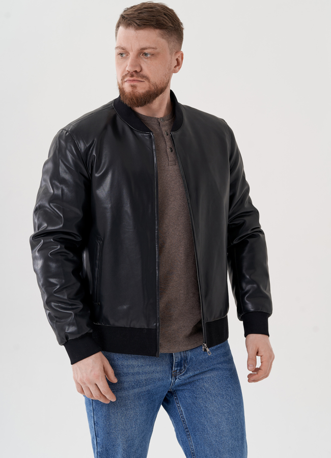 Куртка бомбер черного цвета  модель № 24467 в кредит