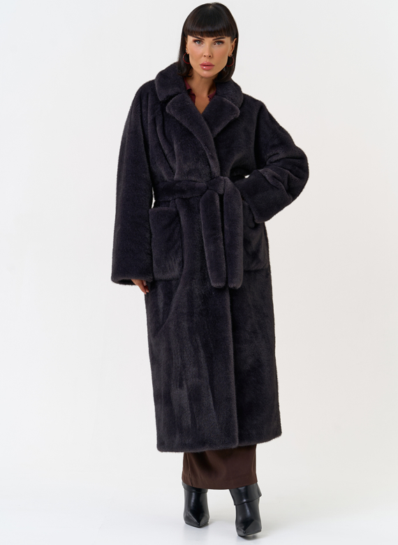 Женское пальто из эко меха с поясом