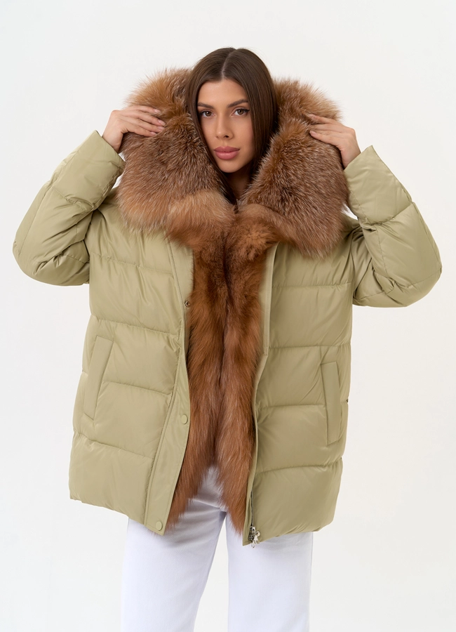фото Женский пуховик с отделкой из меха рыжей лисы модель № 31439