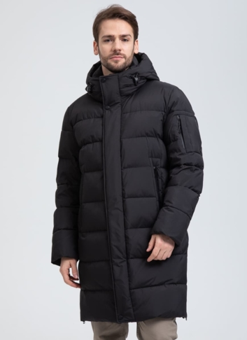 Мужской удлиненный пуховик с капюшоном Мужской удлиненный пуховик с капюшоном