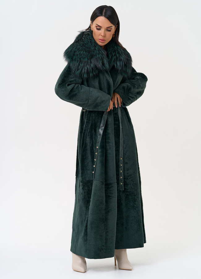 Женская двусторонняя дубленка из меха овчины Cortos с поясом из кожи питона модель № 31400 универмаг малина