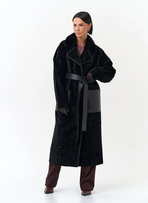 Женская двухсторонняя дубленка с английским воротником фото