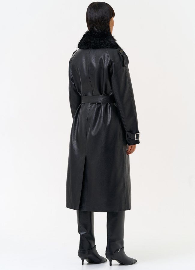 Женское утепленное пальто из экокожи с воротником из эко меха модель № 30705 в кредит